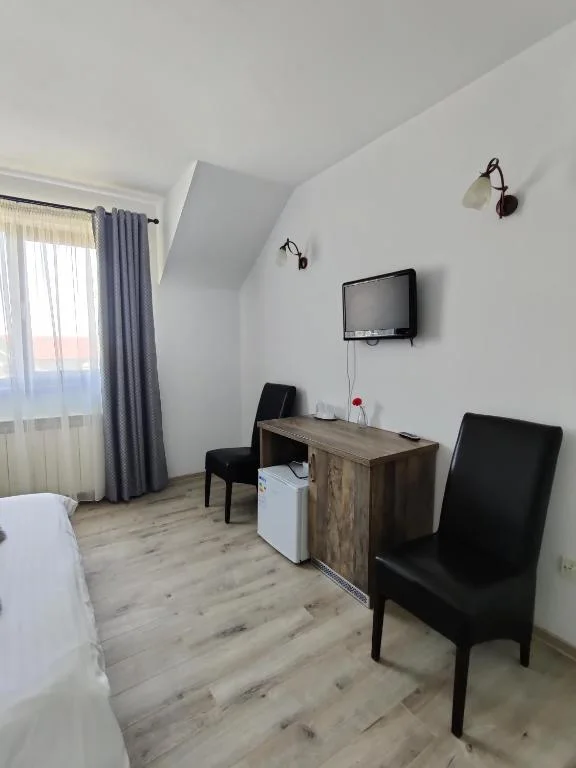 Pensiunea Roua – 294521262